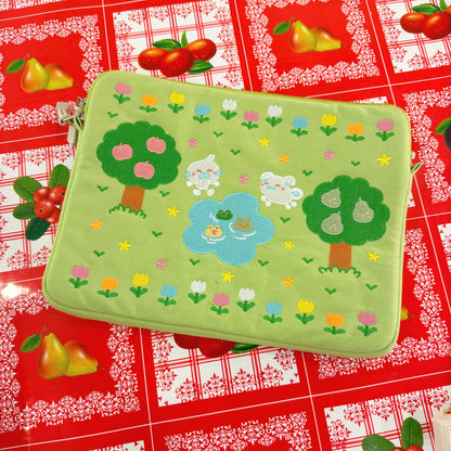 [pre-order] tulip park laptop & tablet pouch