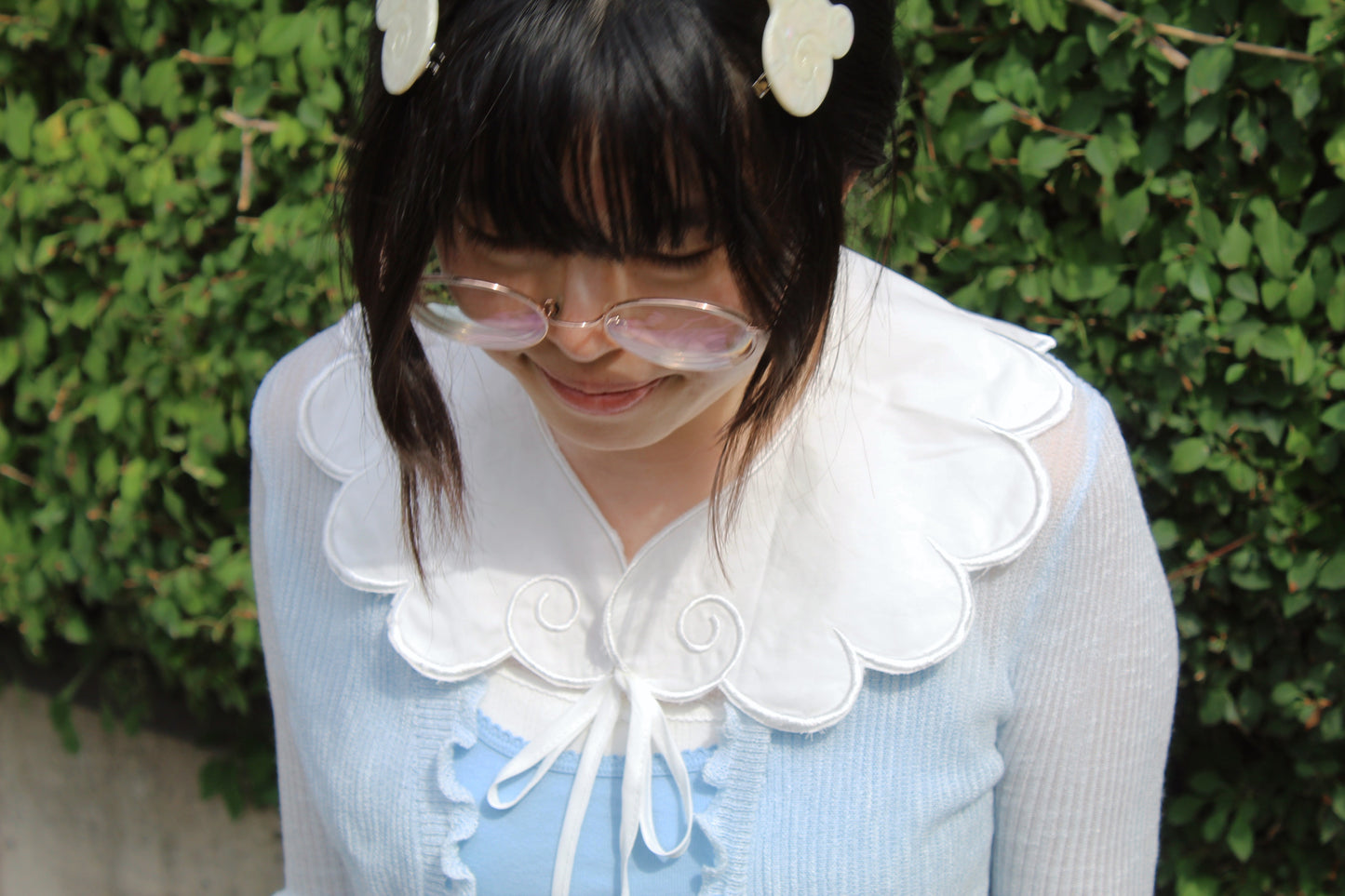 angel wing collar